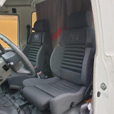 Toyota-Landcruiser-HZJ78