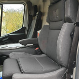 Nissan-Interstar_2022