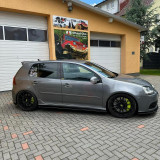 VW Golf 5 R32 mit Recaro Podium CF Exclusiv Bezug